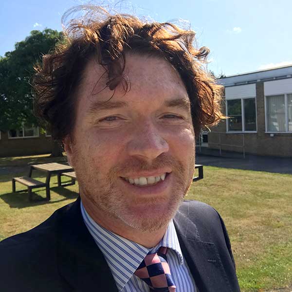 Dr James Shea